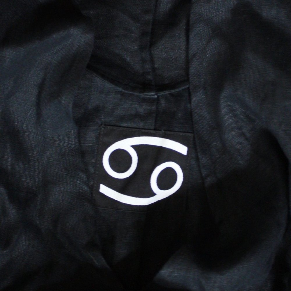Sixty-Nine Worldwide black linen cocoon dress - Picture 4 of 4